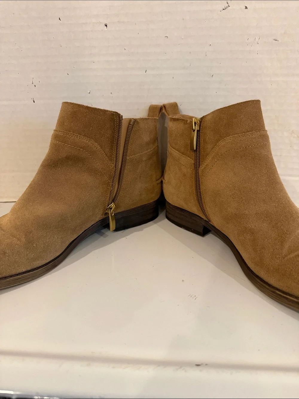 Franco Sarto Kelton Tan Suede Ankle Booties with Gold Studs (sz 9)